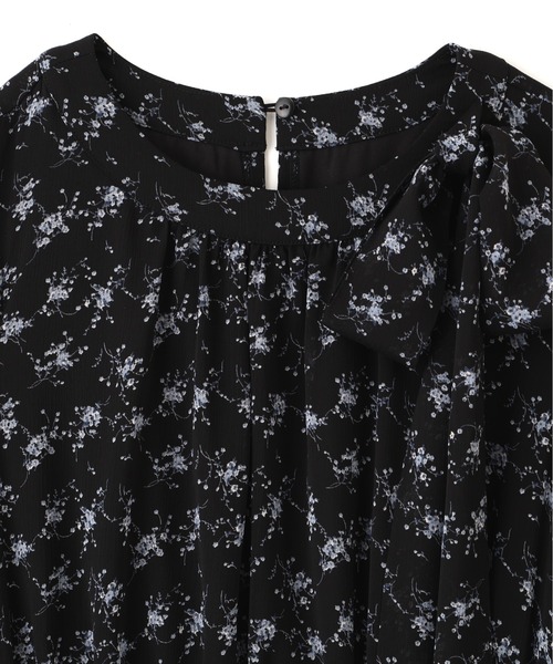 JILL by JILL STUART(ジルバイジルスチュアート)の「◇小花柄ボウタイワンピース(ワンピース・レディース・ブラック系その他/ホワイト系その他・FREE)」の8枚目の写真