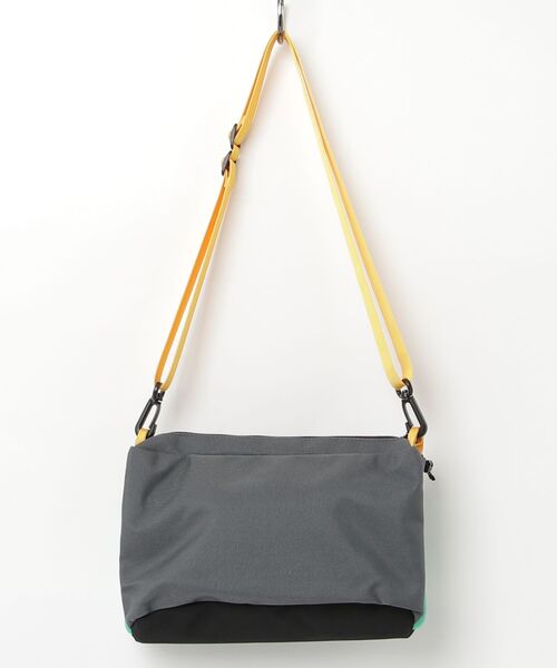 セール】【DUCKSTER/ダックスター】キャラクター刺繍 横型ショルダー