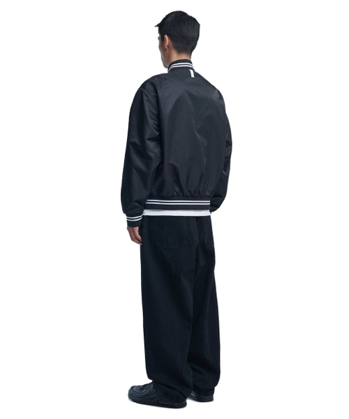 NOMANUAL(NOMANUAL)の「ARCH LOGO VARSITY JACKET - BLACK(スタジャン・レディース・その他・SMALL/MEDIUM/LARGE)」の10枚目の写真