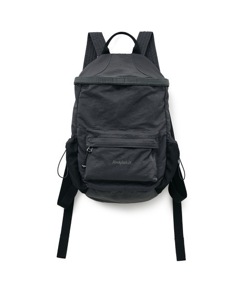ROCKFISH WEATHERWEAR(ロックフィッシュウェザーウェア)の「NYLON BACKPACK(バックパック/リュック・レディース・ブラック/ピンクベージュ/チャコール/キャメル・FREE)」の2枚目の写真