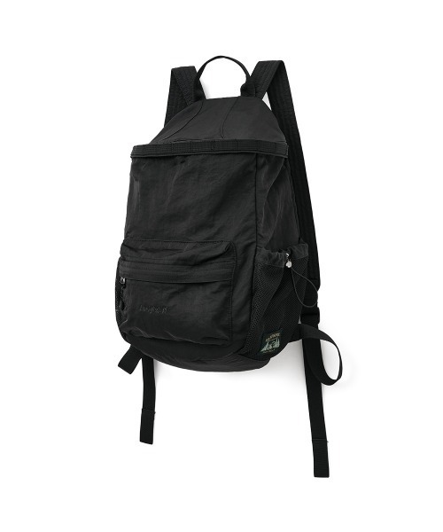 ROCKFISH WEATHERWEAR(ロックフィッシュウェザーウェア)の「NYLON BACKPACK(バックパック/リュック・レディース・ブラック/ピンクベージュ/チャコール/キャメル・FREE)」の8枚目の写真