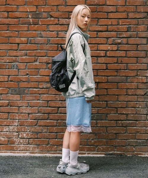 ROCKFISH WEATHERWEAR(ロックフィッシュウェザーウェア)の「NYLON BACKPACK(バックパック/リュック・レディース・ブラック/ピンクベージュ/チャコール/キャメル・FREE)」の11枚目の写真