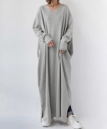Vネックゆったりロングワンピース