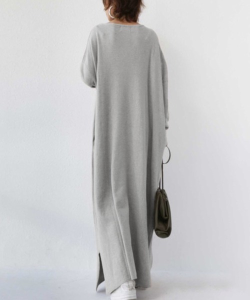 Flugge(フラッジー)の「Vネックゆったりロングワンピース(ワンピース・レディース・グレー/ブラック/カーキ・LARGE/MEDIUM)」の7枚目の写真