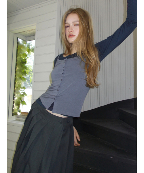 ETMON（エトモン）の「Multi-Way Pleats Skirt, Charcoal（スカート・レディース・その他・F）」の4枚目の写真