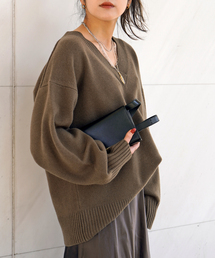 MULE Vネックプルオーバー