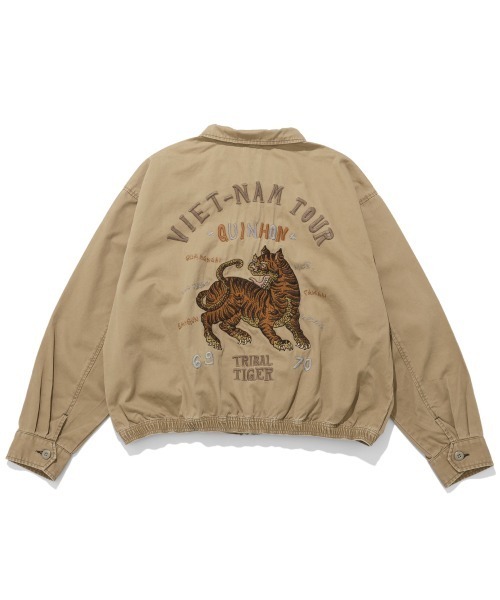 KRIFF MAYER(クリフメイヤー)の「スーベニアベトジャン(スカジャン・メンズ・ベージュ/チャコール/オリーブ/ブルー/オフホワイト・X-LARGE/LARGE/MEDIUM)」の4枚目の写真