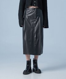ダブルラインポインテッドレザー ロングスカート