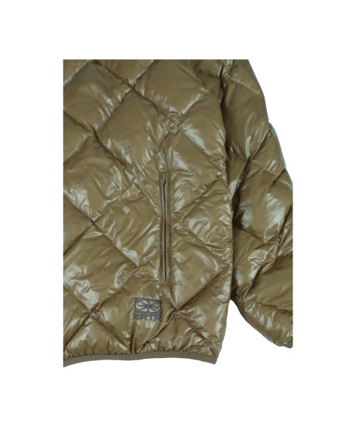 ERTR(イーアールティーアール)の「Rhombus Light Down Jacket Khaki(ダウンジャケット/コート・レディース・その他・SMALL/LARGE)」の3枚目の写真