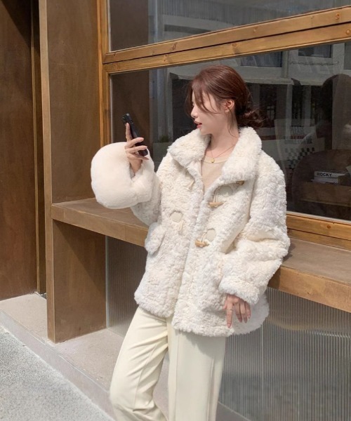 セール】もこもこ トグルボタン フェイクファー コート（その他