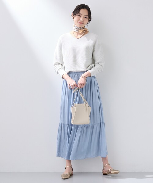 INDIVI（インディヴィ）の「【洗える／丈調整可能】ギャザーフレアスカート（スカート・レディース・ネイビー/サックスブルー/ナチュラル・15 /13/05/36/40/38/19/03）」の14枚目の写真