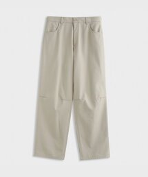 ASHOUR（アッシュアワー）の「Dart Point Cotton Pants Cream（その他パンツ）」
