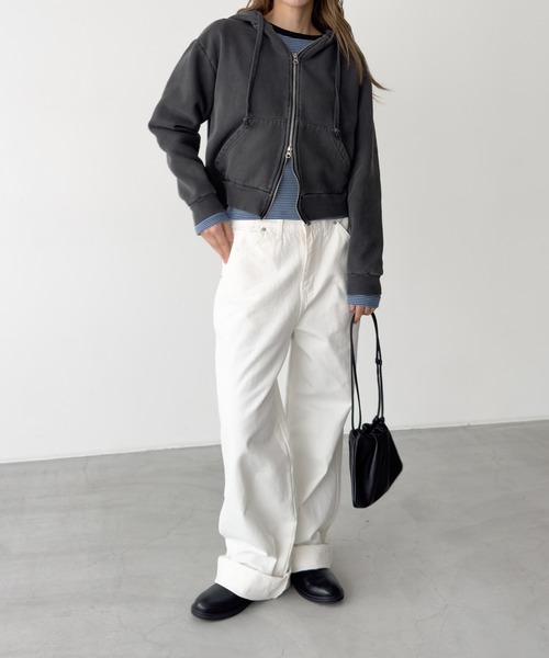 CANAL JEAN（キャナルジーン）の「Lakey Park　ピグメントコンパクトパーカー（パーカー・レディース・アイボリー/チャコールグレー・ONE SIZE）」の10枚目の写真