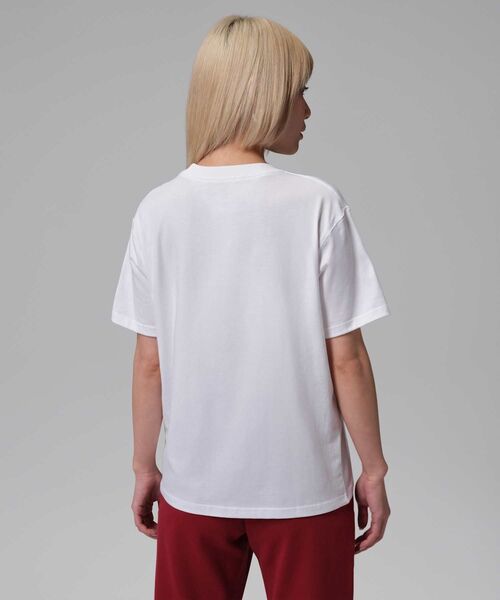 JORDAN BRAND(ジョーダンブランド)の「ジョーダン フライト ウィメンズ グラフィック Tシャツ / Jordan Flight Women's Graphic T-Shirt IF0798-100 White(Tシャツ/カットソー・レディース・ホワイト・XL/L/XS/S/M)」の11枚目の写真