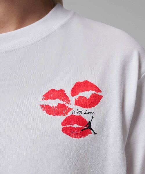 JORDAN BRAND(ジョーダンブランド)の「ジョーダン フライト ウィメンズ グラフィック Tシャツ / Jordan Flight Women's Graphic T-Shirt IF0798-100 White(Tシャツ/カットソー・レディース・ホワイト・XL/L/XS/S/M)」の13枚目の写真