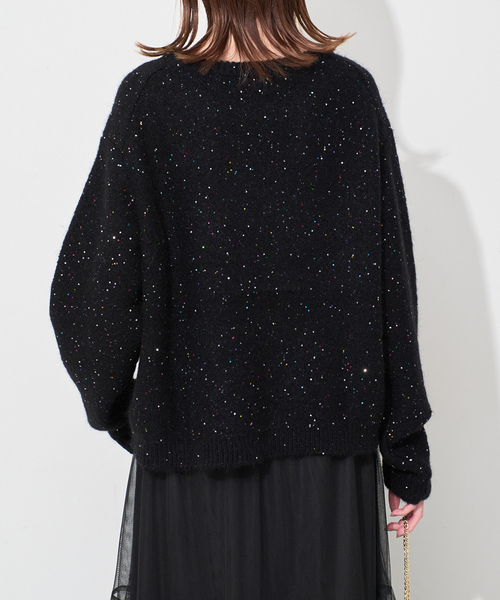 SLOBE IENA（スローブイエナ）の「《WEB限定/追加2》スパンコールニット（ニット/セーター・レディース・グレー/ブラック・FREE）」の9枚目の写真