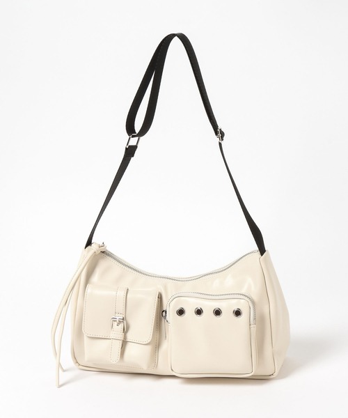 repipi armario（レピピ アルマリオ）の「Wポケットハトメショルダーバッグ（ショルダーバッグ・キッズ・グレー/ナチュラル/ブラック・ONESIZE）」の10枚目の写真