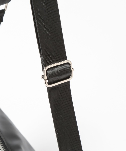 repipi armario（レピピ アルマリオ）の「Wポケットハトメショルダーバッグ（ショルダーバッグ・キッズ・グレー/ナチュラル/ブラック・ONESIZE）」の21枚目の写真