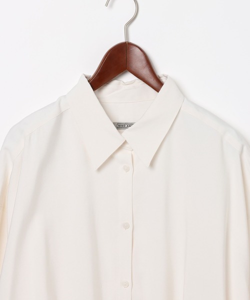 niko and...（ニコアンド）の「[MODE NORM CORE] テロツイルBIGコクーンシャツ（シャツ/ブラウス・レディース・ブルー/オフホワイト/ブラック・FREE）」の21枚目の写真