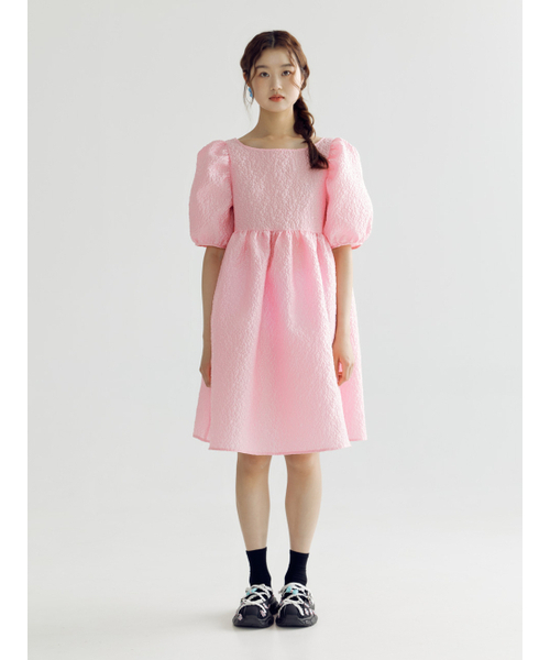 BOMNAL BOUTIQUE(ボムナルブティック)の「デイジーボリュームパフミディドレス(ワンピース・レディース・その他・FREE)」の1枚目の写真