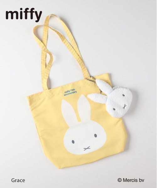 Right-on(ライトオン)の「miffy ボアポーチ付き 折りたたみエコバッグ (70周年限定 / トートバッグ / ギフト)(エコバッグ/サブバッグ・レディース・イエロー・ONE SIZE)」の1枚目の写真