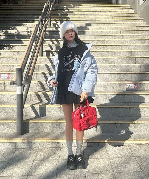 ITZAVIBE（イッザバイブ）の「VOLUME NYLON SKIRT - WHITE（スカート・レディース・その他・ONE SIZE）」の16枚目の写真