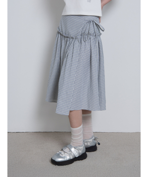 OAFISH(オアフィッシュ)の「RIBBON FRILL WRAP SKIRT, SKY BLUE(スカート・レディース・その他・ONE SIZE)」の2枚目の写真