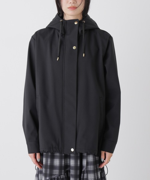 NANO universe（ナノユニバース）の「撥水＆花粉ガード フードブルゾン（ブルゾン・レディース・ベージュ/アイボリー/ブラック・FREE）」の20枚目の写真