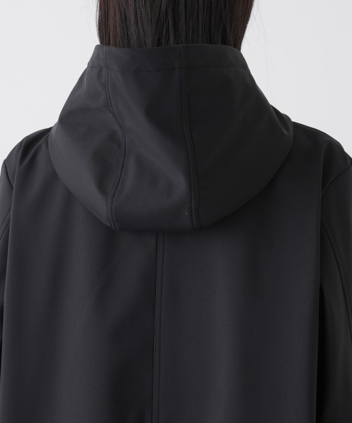 NANO universe（ナノユニバース）の「撥水＆花粉ガード フードブルゾン（ブルゾン・レディース・ベージュ/アイボリー/ブラック・FREE）」の12枚目の写真