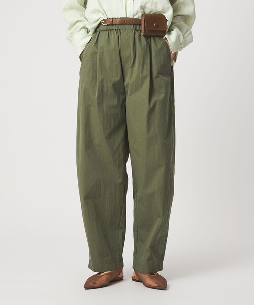 green label relaxing（グリーンレーベルリラクシング）の「［size SHORTあり］イージー カーブ パンツ ウォッシャブル 接触冷感（その他パンツ・レディース・オリーブ/ブラック/ベージュ・38/36/SHORT）」の3枚目の写真