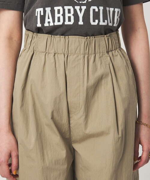 green label relaxing（グリーンレーベルリラクシング）の「［size SHORTあり］イージー カーブ パンツ ウォッシャブル 接触冷感（その他パンツ・レディース・オリーブ/ブラック/ベージュ・38/36/SHORT）」の18枚目の写真
