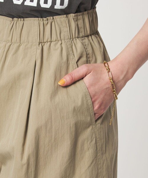 green label relaxing（グリーンレーベルリラクシング）の「［size SHORTあり］イージー カーブ パンツ ウォッシャブル 接触冷感（その他パンツ・レディース・オリーブ/ブラック/ベージュ・38/36/SHORT）」の19枚目の写真