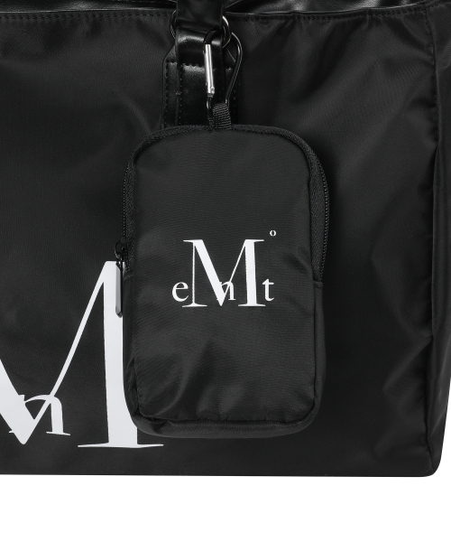 MUCENT（ムセント）の「[ミニバッグプレゼント] カエルシグネチャーロゴジムボストンダッフルバッグ 男女兼用（ボストンバッグ・レディース・ブラック・FREE）」の13枚目の写真