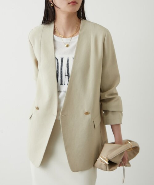 LOUNGEDRESS（ラウンジドレス）の「麻調合繊ノーカラージャケット（ノーカラージャケット・レディース・キャメル/ブラック/ライトベージュ・FREE）」の2枚目の写真