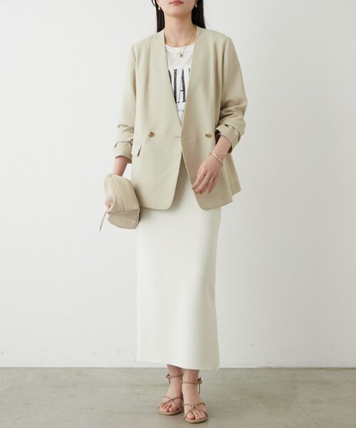 LOUNGEDRESS（ラウンジドレス）の「麻調合繊ノーカラージャケット（ノーカラージャケット・レディース・キャメル/ブラック/ライトベージュ・FREE）」の4枚目の写真