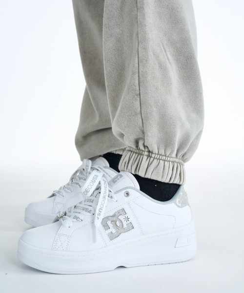 DC SHOES(ディーシーシューズ)の「DC SHOES ウィメンズ 26 WS HIDDEN FLEECE フリースパンツ 【2026年春夏モデル】/DCダメージ加工ドローコード付きスウェットパンツ(その他パンツ・レディース・グレイッシュベージュ/ライトピンク/ブラック系その他4・SMALL/MEDIUM)」の10枚目の写真