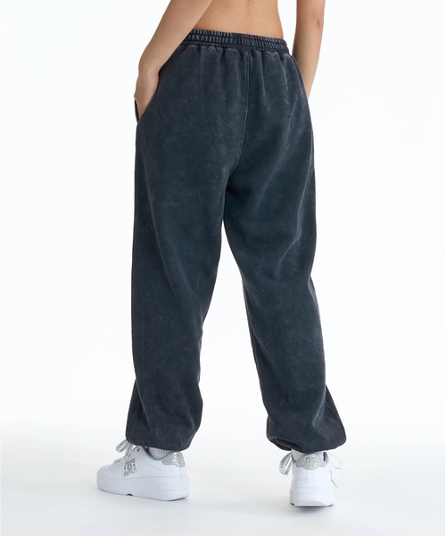 DC SHOES(ディーシーシューズ)の「DC SHOES ウィメンズ 26 WS HIDDEN FLEECE フリースパンツ 【2026年春夏モデル】/DCダメージ加工ドローコード付きスウェットパンツ(その他パンツ・レディース・グレイッシュベージュ/ライトピンク/ブラック系その他4・SMALL/MEDIUM)」の4枚目の写真