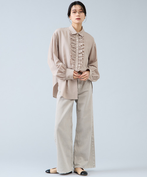 Liesse(リエス)の「シャンブレーフリルシャツブラウス(シャツ/ブラウス・レディース・サックスブルー/ベージュ・FREE)」の5枚目の写真