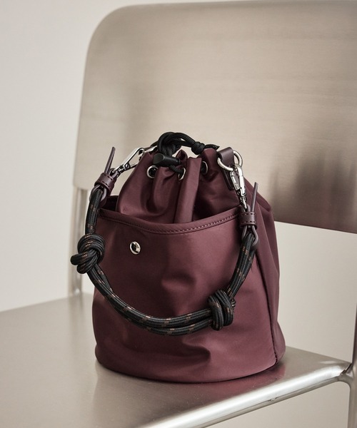 ROPE' PICNIC（ロペピクニック）の「巾着ショルダーバッグ/撥水・3WAY（ショルダーバッグ・レディース・ボルドー/ブラック/ライトグレー・FREE）」の3枚目の写真