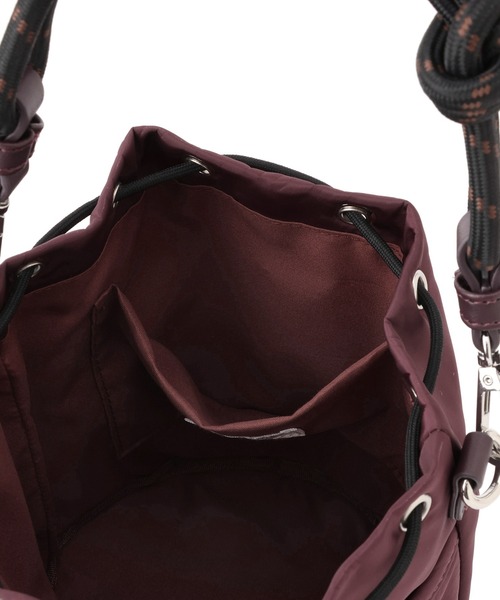ROPE' PICNIC（ロペピクニック）の「巾着ショルダーバッグ/撥水・3WAY（ショルダーバッグ・レディース・ボルドー/ブラック/ライトグレー・FREE）」の11枚目の写真