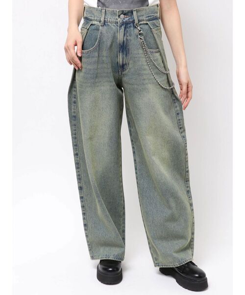 jouetie(ジュエティ)の「ルーズデニムパンツ チェーン付(デニムパンツ・レディース・ブラック/ブルー・SMALL/MEDIUM)」の22枚目の写真