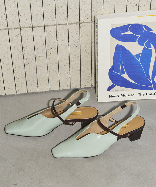 GRISE(グリーズ)の「《追加》GRISE4cmナロースクエアウェーブスリングバック(パンプス・レディース・アイボリー/ブラック/モスグリーン・25cm/24.5cm/24cm/23.5cm/23cm/22.5cm/22cm)」の6枚目の写真