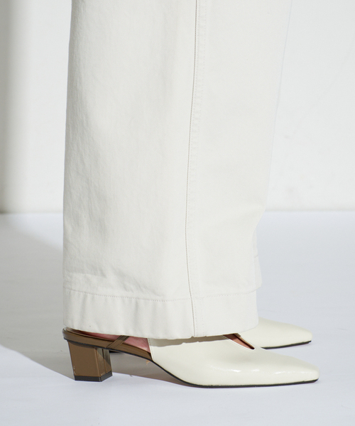 GRISE(グリーズ)の「《追加》GRISE4cmナロースクエアウェーブスリングバック(パンプス・レディース・アイボリー/ブラック/モスグリーン・25cm/24.5cm/24cm/23.5cm/23cm/22.5cm/22cm)」の9枚目の写真