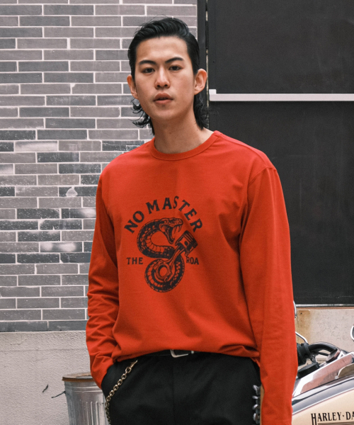 VDR（ブイディアール）の「HOT ROAD LONG SLEEVES [Red]（Tシャツ/カットソー・メンズ・その他・MEDIUM/LARGE/X-LARGE）」の2枚目の写真