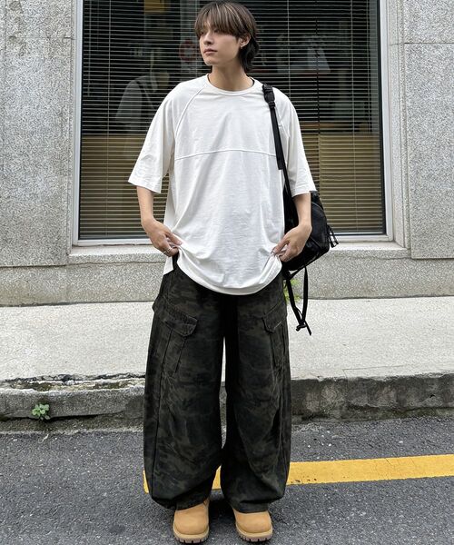 ARTISTWEAR（アーティストウェア）の「[ATW] ディープフォレストカモワイドパンツ（デニムパンツ・レディース・グリーン系カモフラージュ・SMALL/MEDIUM/LARGE/X-LARGE）」の15枚目の写真