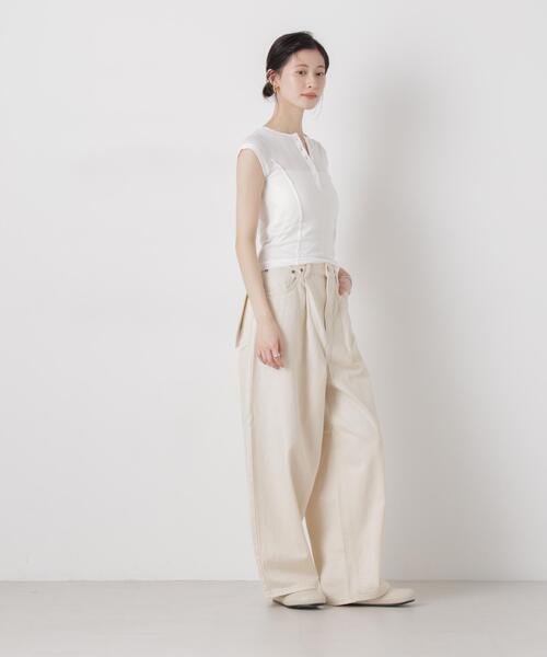 Lee(リー)の「Lee/TUCK RIDERS PANTS(デニムパンツ・レディース・オフホワイト・S/XS)」の5枚目の写真