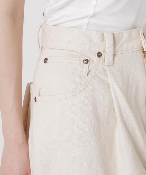 Lee(リー)の「Lee/TUCK RIDERS PANTS(デニムパンツ・レディース・オフホワイト・S/XS)」の11枚目の写真