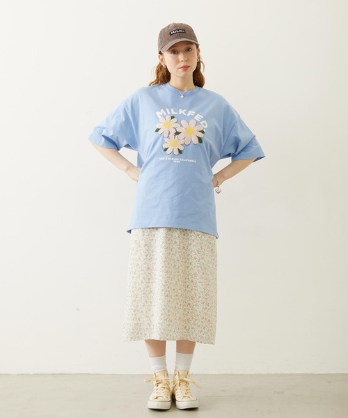 MILKFED.(ミルクフェド)の「FLOWER SAGARA EMBROIDERY WIDE S/S TEE(Tシャツ/カットソー・レディース・ブラック/ライトブルー/オートミール/チャコールグレー・M/L)」の14枚目の写真