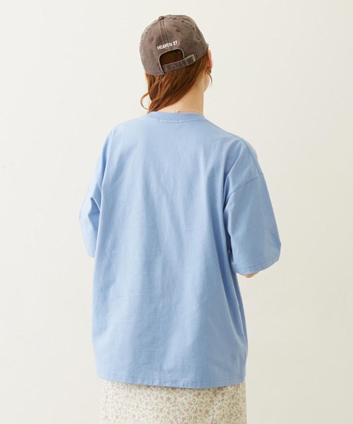 MILKFED.(ミルクフェド)の「FLOWER SAGARA EMBROIDERY WIDE S/S TEE(Tシャツ/カットソー・レディース・ブラック/ライトブルー/オートミール/チャコールグレー・M/L)」の12枚目の写真