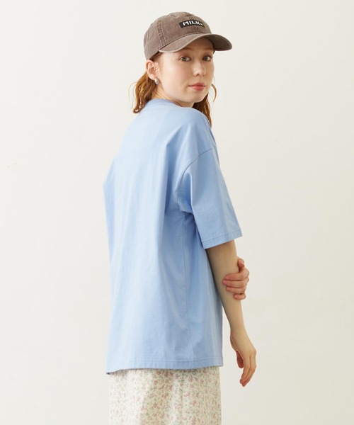 MILKFED.(ミルクフェド)の「FLOWER SAGARA EMBROIDERY WIDE S/S TEE(Tシャツ/カットソー・レディース・ブラック/ライトブルー/オートミール/チャコールグレー・M/L)」の13枚目の写真